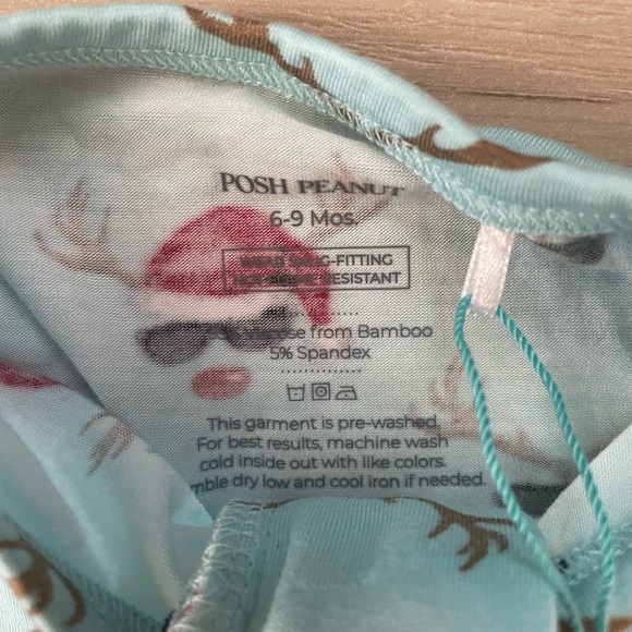 NWT Posh Peanut Festive Reindeer Footie - Light Blue and Red 6-9M - Picture 4 of 5